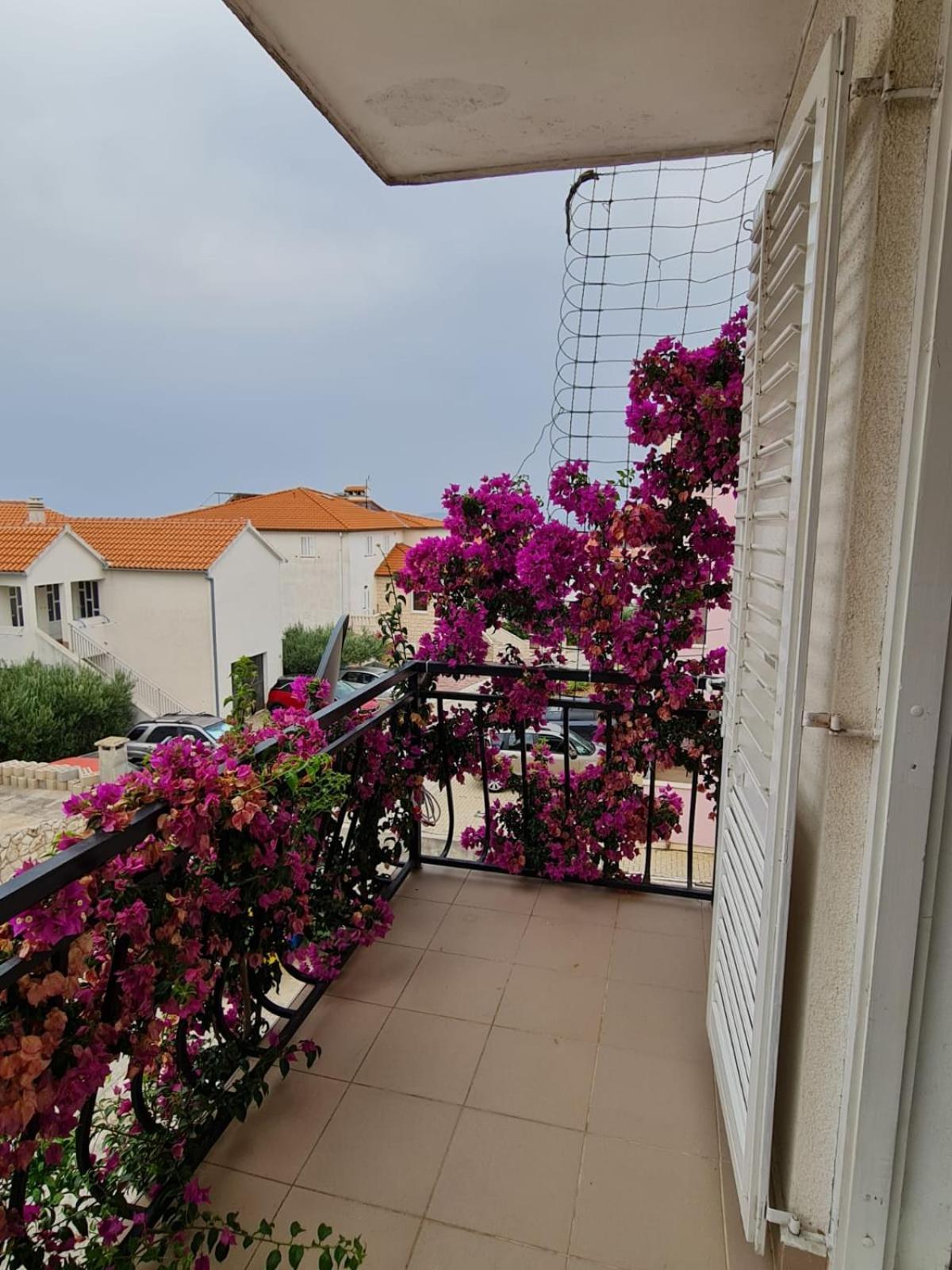 Apartments Butkovic Hvar Town Exterior foto