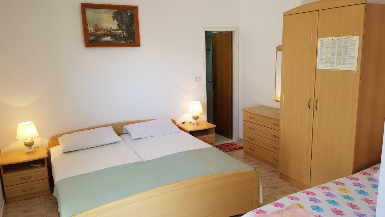 Apartments Butkovic Hvar Town Exterior foto